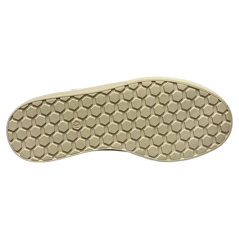 Zapatillas Corina M5060 Lila Lima