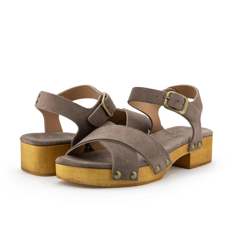 Zueco taupe 7321 Pepa & Cris