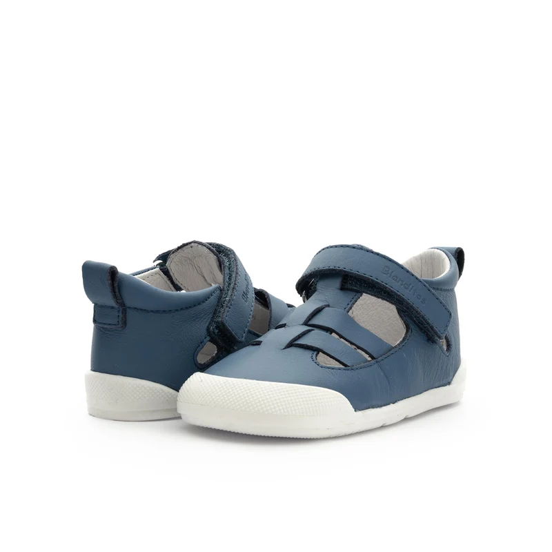 Pepito barefoot azafata MARP Blanditos