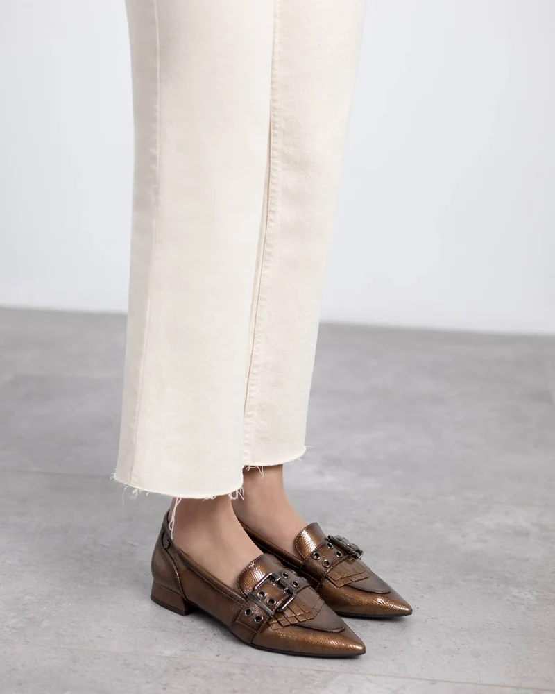 Zapato de mujer con tacón Carmela 16255802