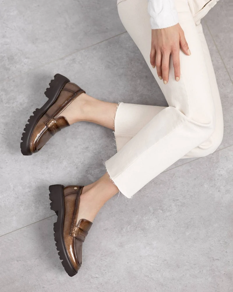 Zapato de mujer plano Carmela 16255104