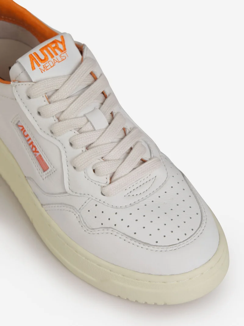 Sneakers Medalist Low