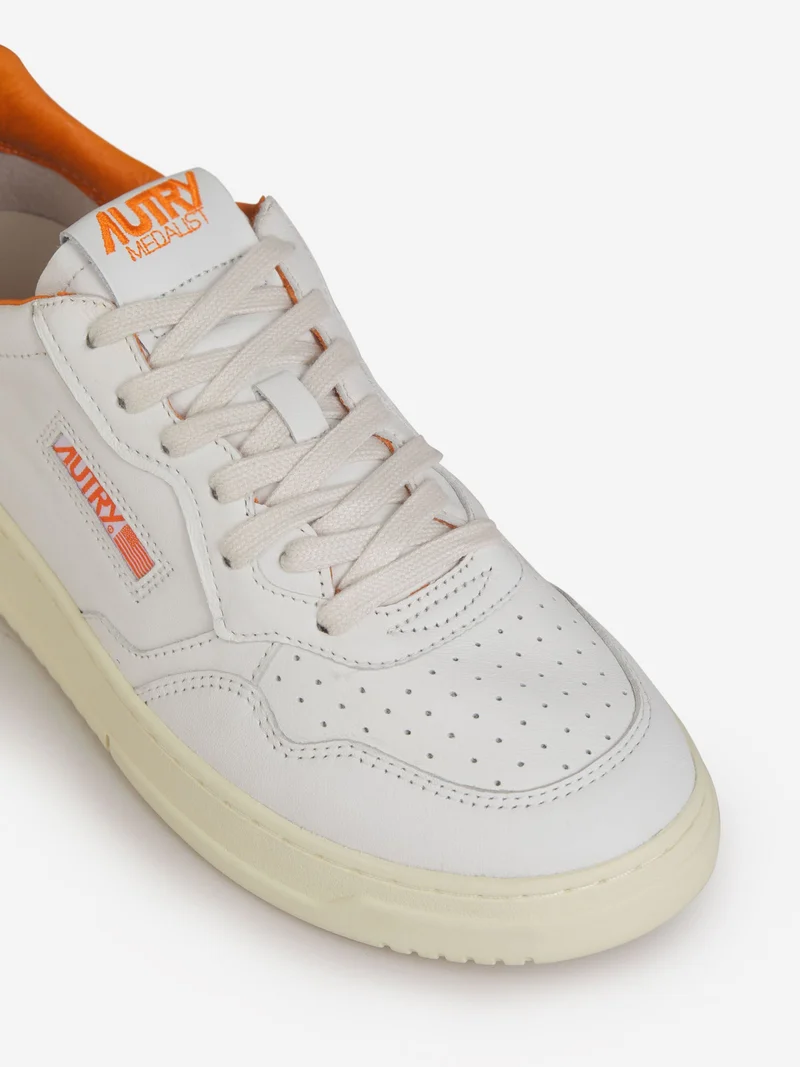 Sneakers Medalist Low