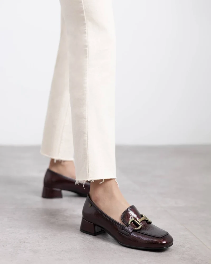 Zapato de mujer con tacón Carmela 16253903