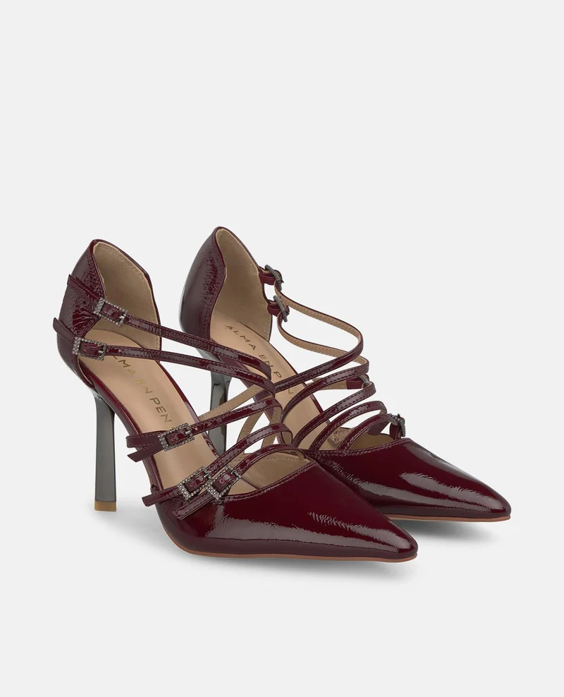 ZAPATO TACÓN TIRAS HEBILLA