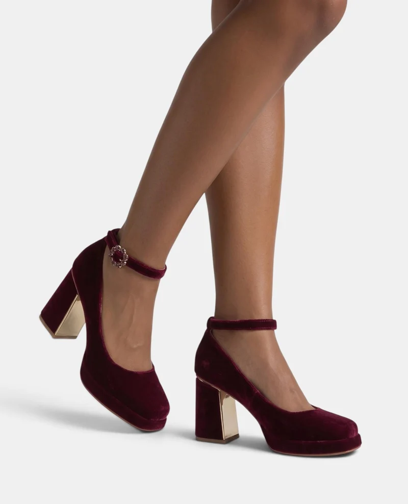ZAPATO TACÓN CON CIERRE DE PULSERA