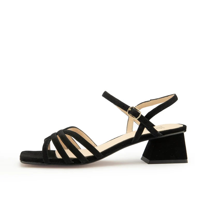 Sandalia ante negro 26026 Joni