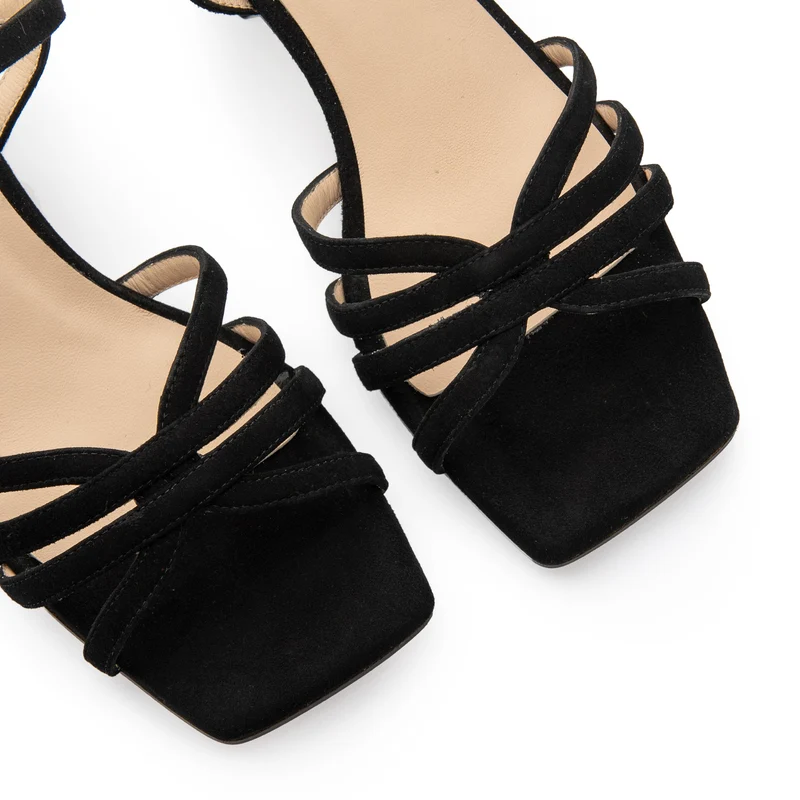 Sandalia ante negro 26026 Joni