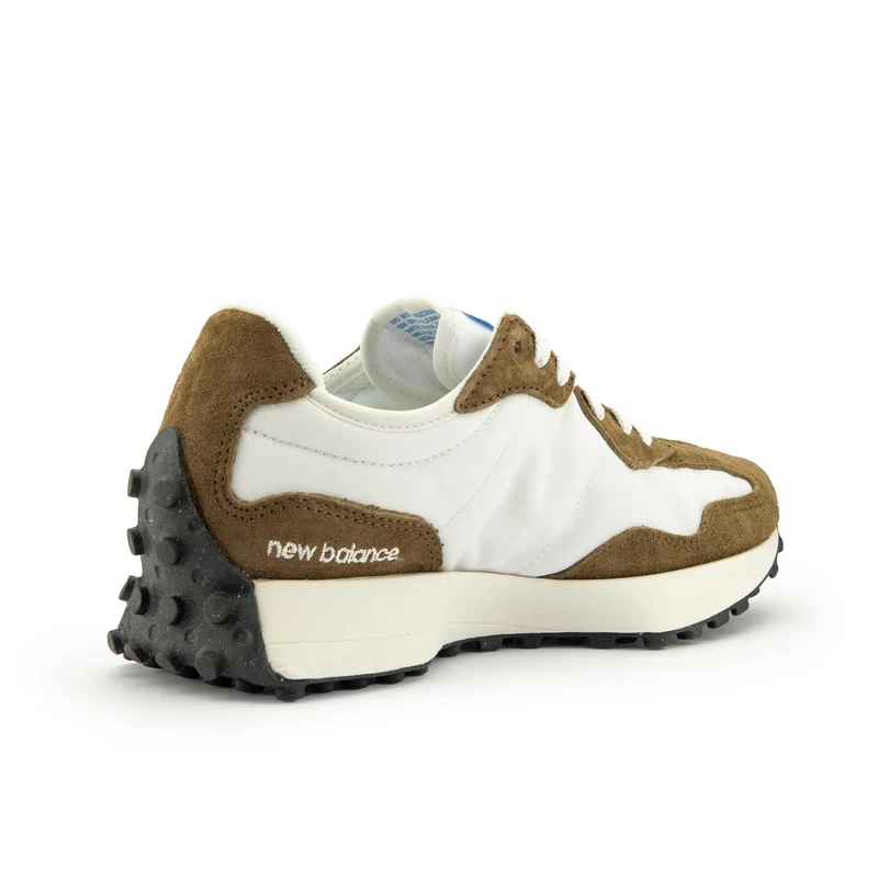 Deportiva marrón claro U327LG New Balance