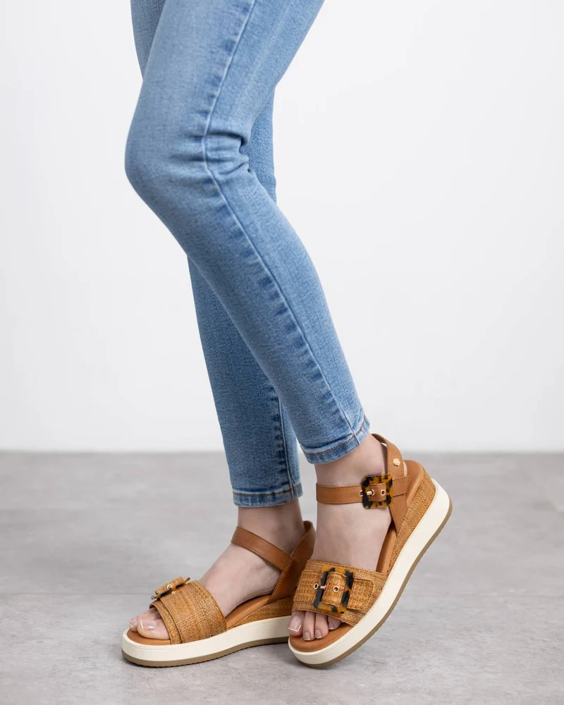SANDALIA DE MUJER CARMELA 16222702