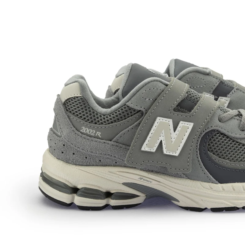 Deportiva serraje gris PV2002ST New Balance