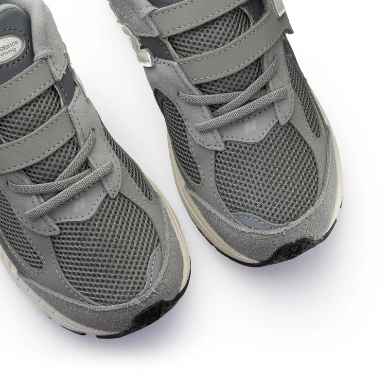 Deportiva serraje gris PV2002ST New Balance