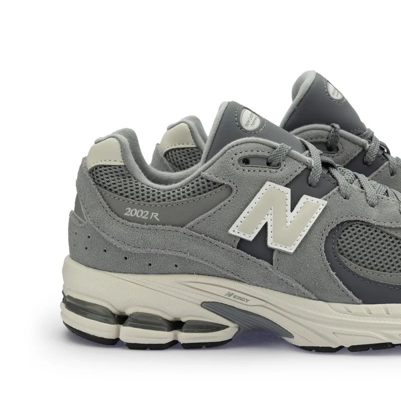Deportiva serraje gris GC2002ST New Balance