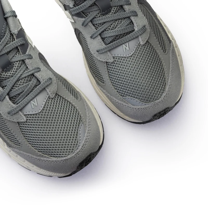 Deportiva serraje gris GC2002ST New Balance
