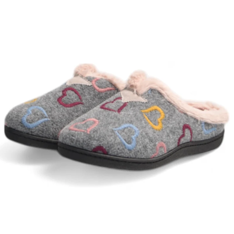 Zapatillas de Casa Plumaflex Corazones Bordados 12023 Gris