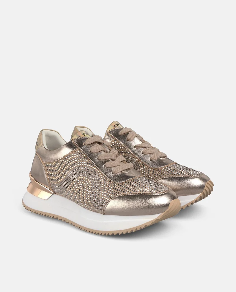 SNEAKER ESTAMPADA PEDRERÍA