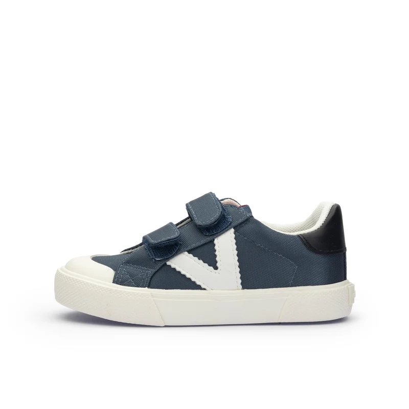 Deportiva azul 1065172 Victoria