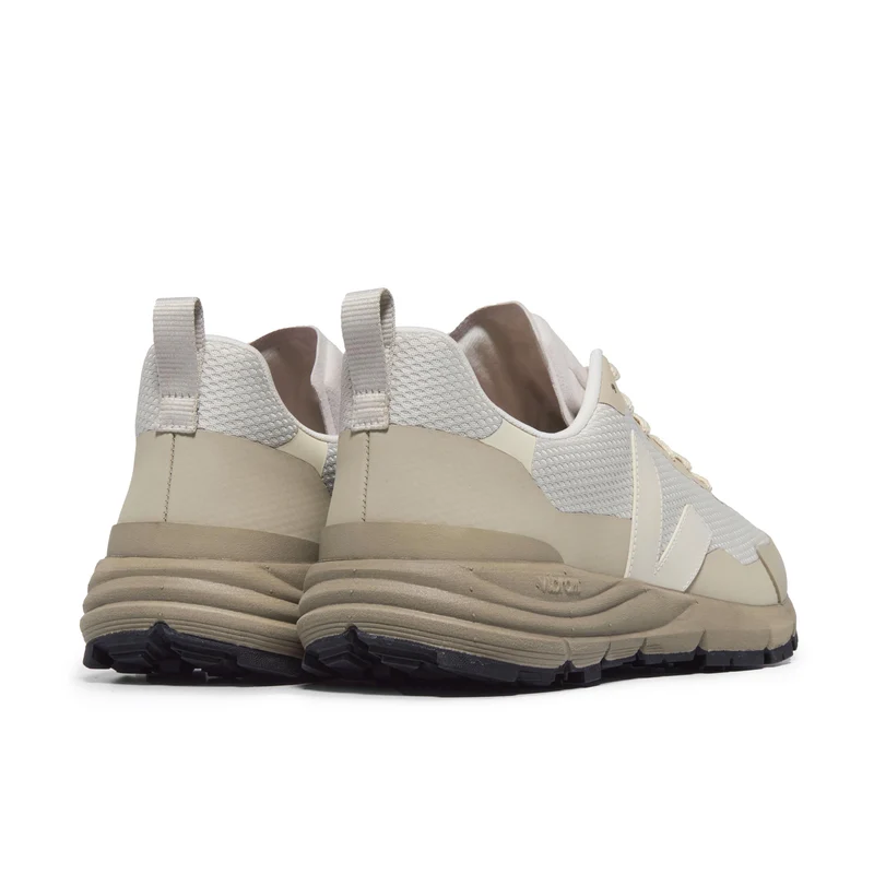 Deportiva beige oscuro DEKKAN Veja