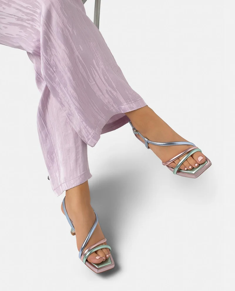 SANDALIA MULTICOLOR