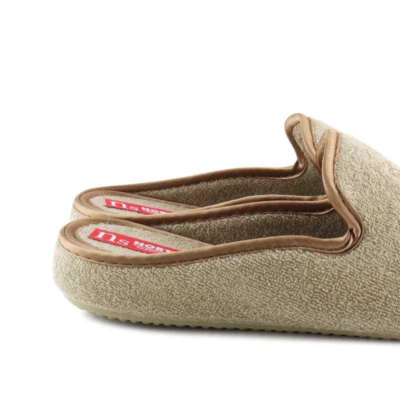 Zapatilla casa tostado 93523 Norteñas