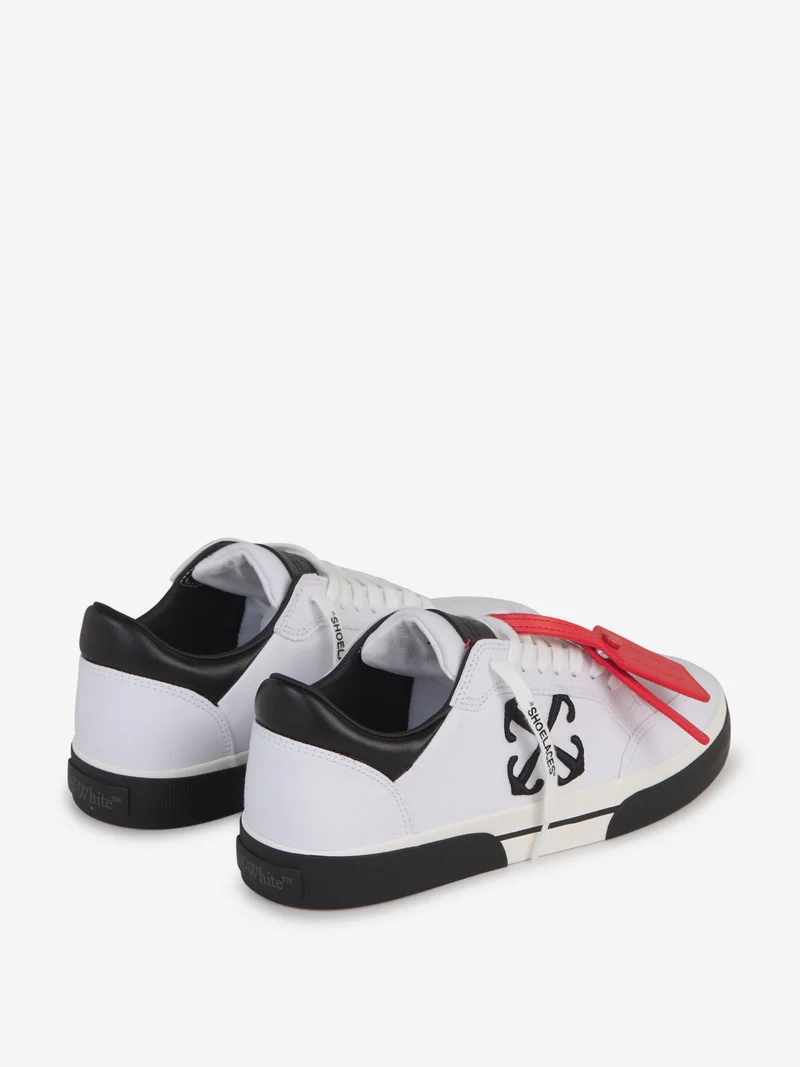 Sneakers New Low