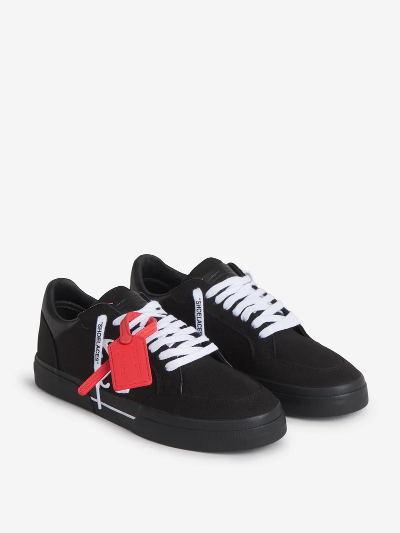 Sneakers New Low