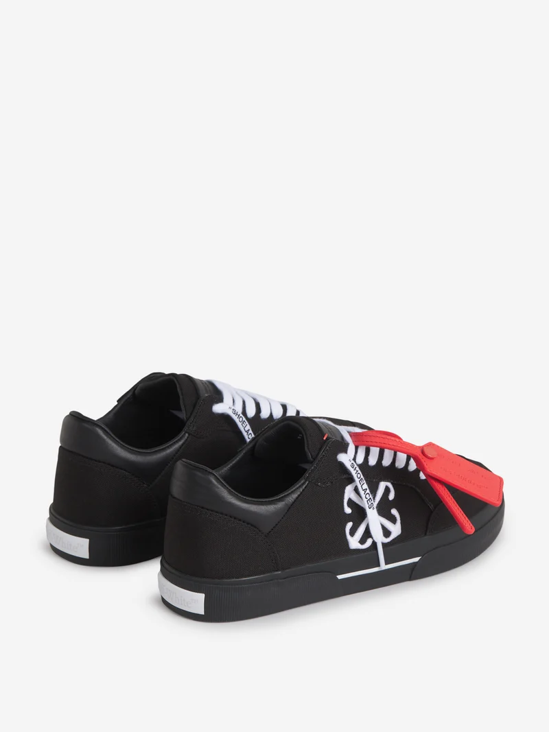 Sneakers New Low