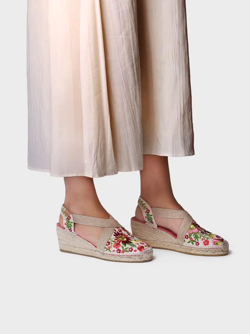 Alpargata de mujer con cuña y bordado multicolor | MONTJOI
