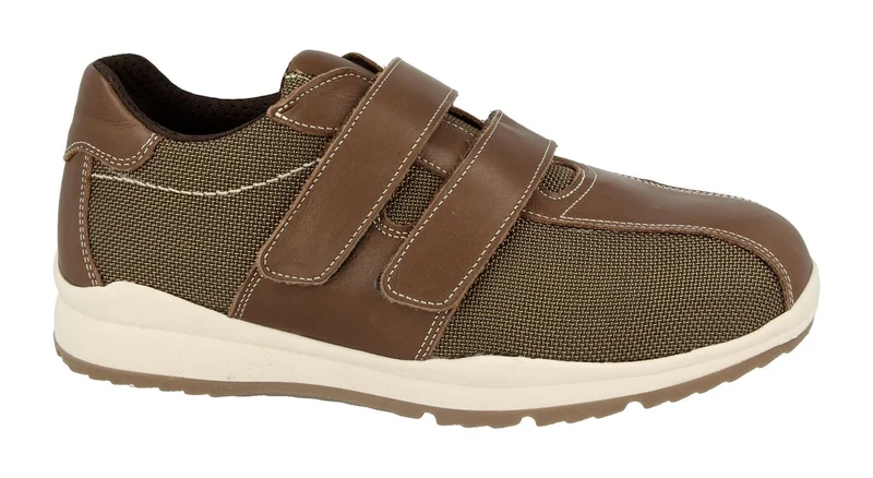 Zapatos DB Logan de ajuste ancho para hombre