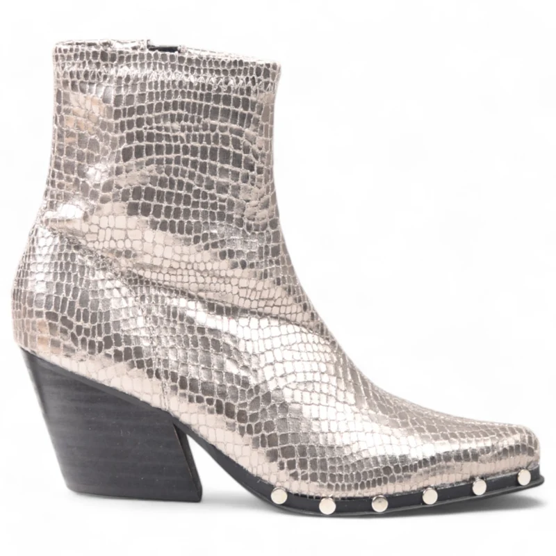 Botines Corina Cowboy Tachas M4741 Plomo