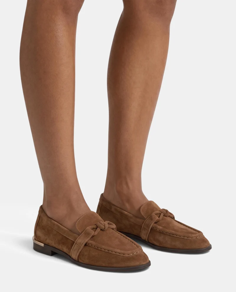 MOCASÍN ANTE CON DETALLE NUDO