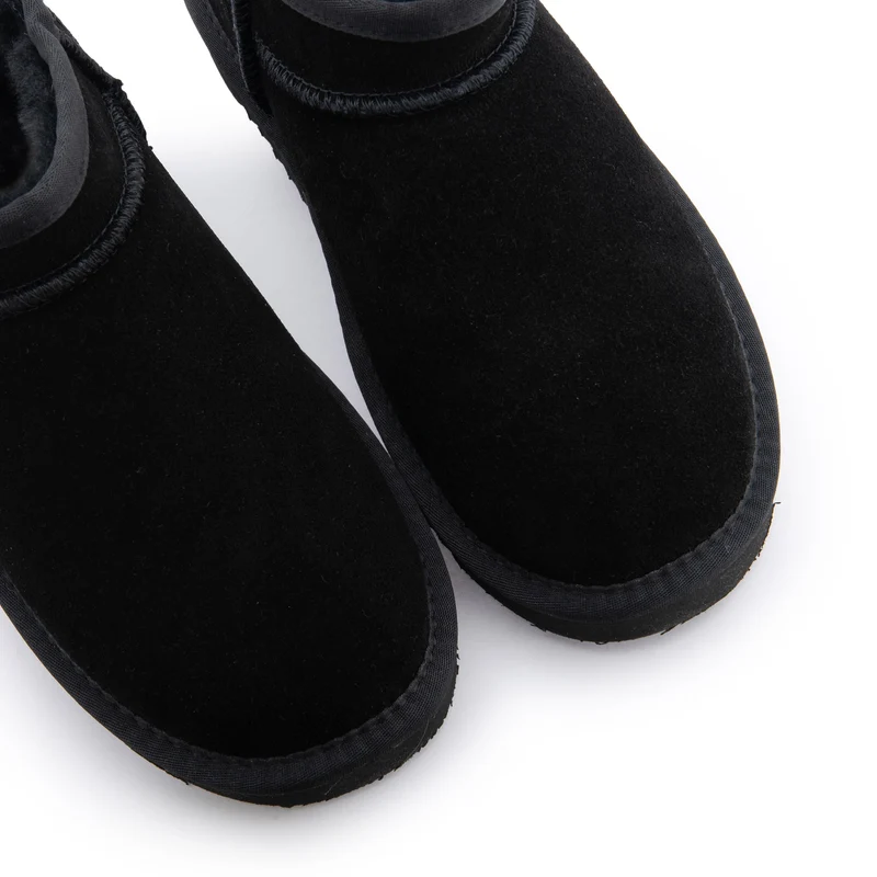 Bota serraje negro 7303 Natural World