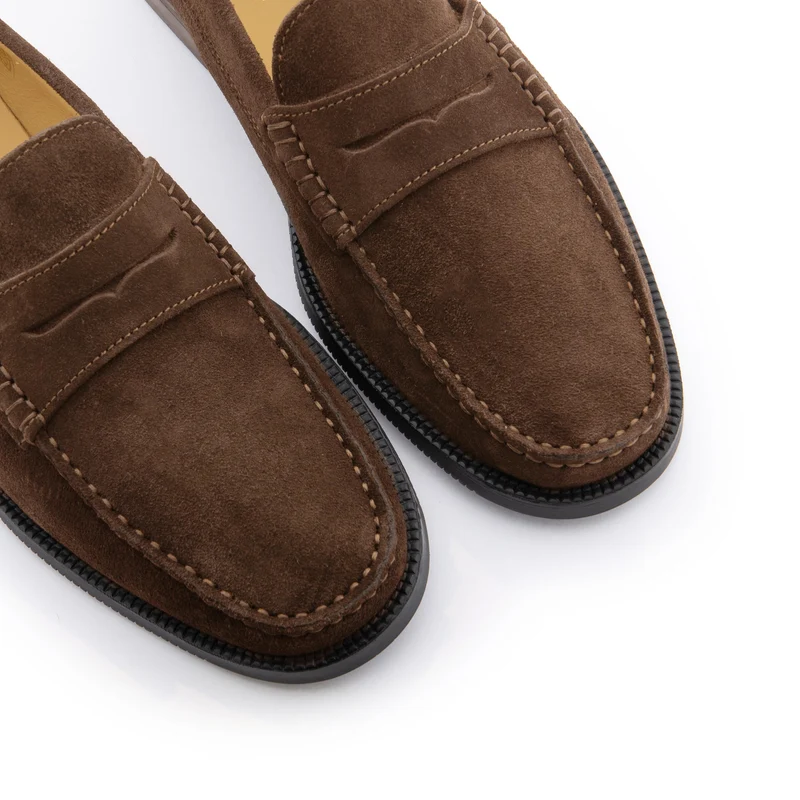 Mocasín serraje marrón 513 Castellano