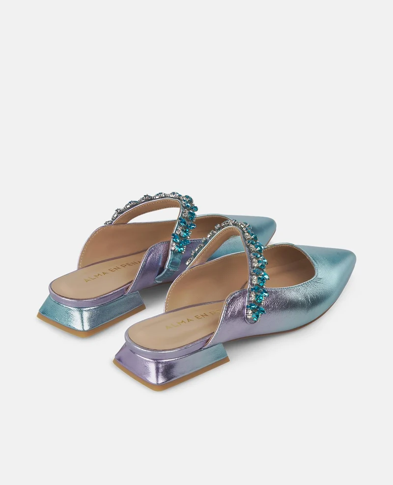 ZAPATO DESTALONADO TIRA PEDRERÍA