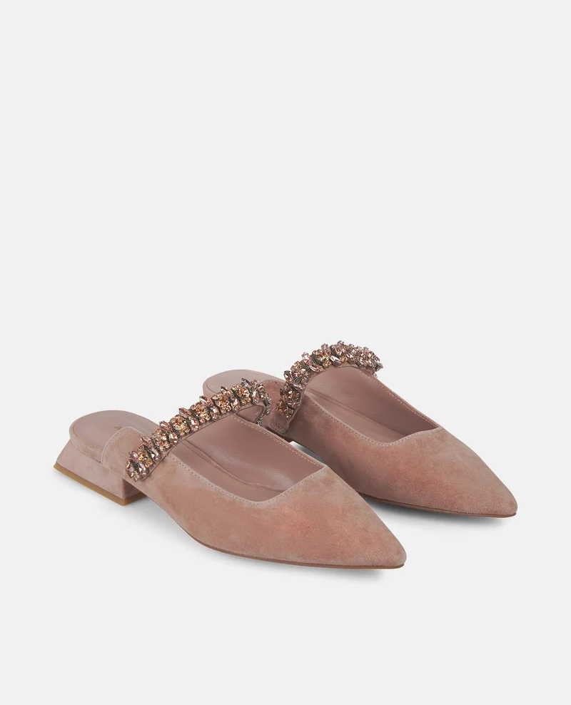 ZAPATO DESTALONADO TIRA PEDRERÍA