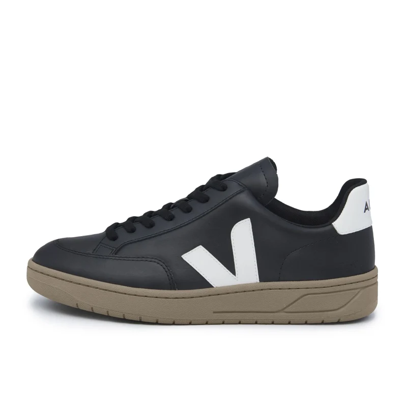 Deportiva negro/blanco V12 Veja