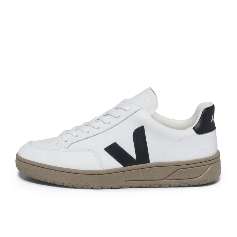 Deportiva blanco/negro V12 Veja