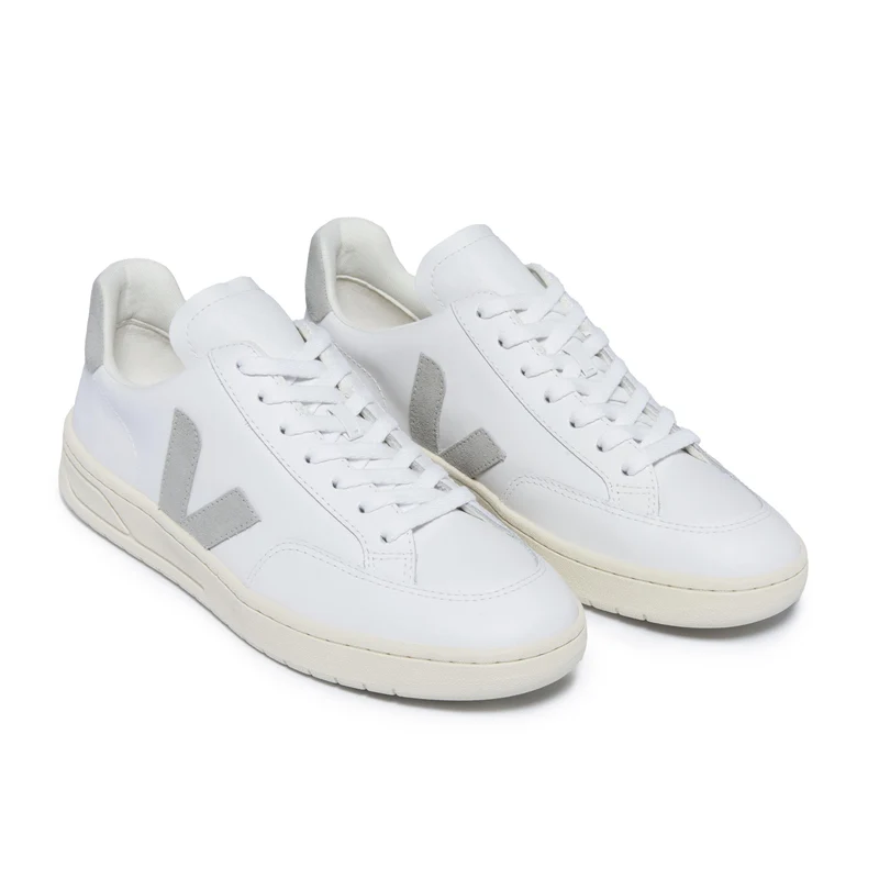 Deportiva blanco/gris claro V12 Veja