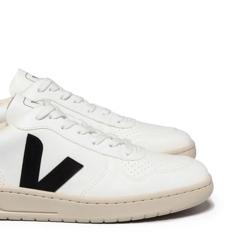 Deportiva blanco/negro V10 Veja