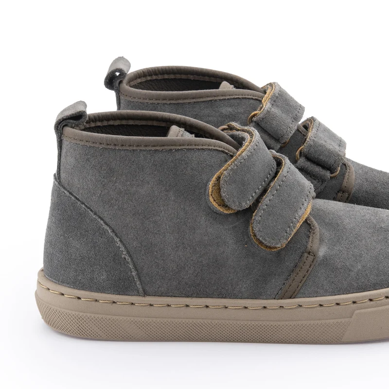 Bota antracita 93887 Cienta