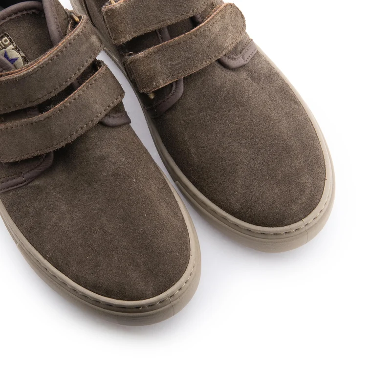 Bota serraje marrón 93887 Cienta