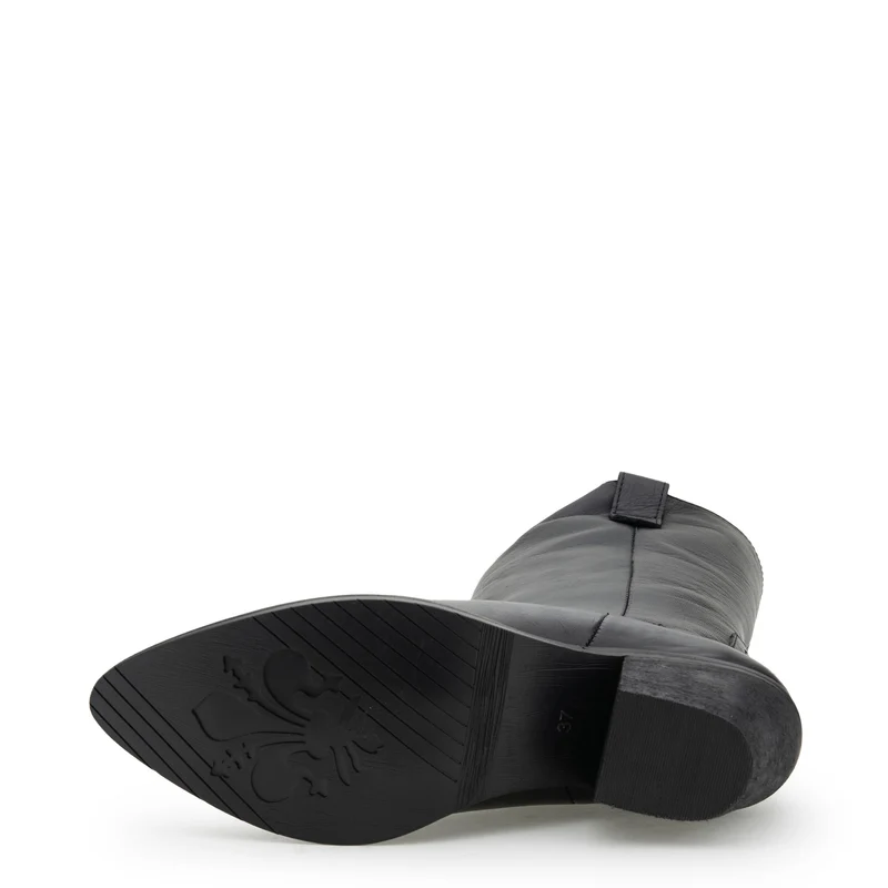 Bota negra EMMA 220V