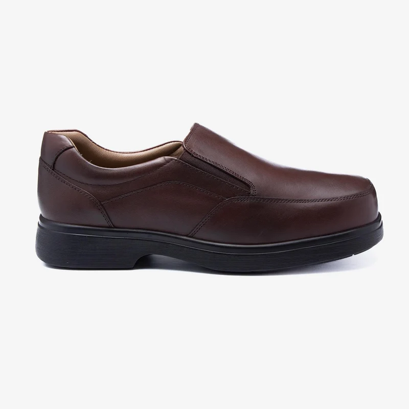 Zapatos Tredd Well Connor de corte ancho para hombre