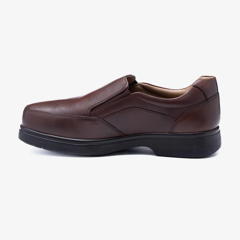 Zapatos Tredd Well Connor de corte ancho para hombre