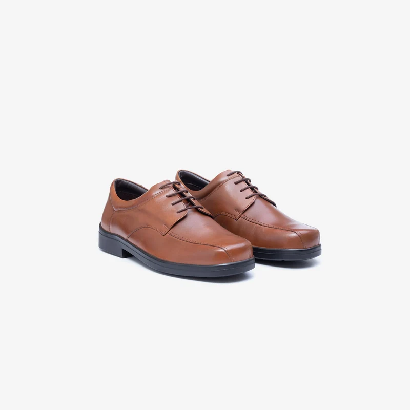 Zapatos de cordones Tredd Well Holmes de ajuste ancho para hombre