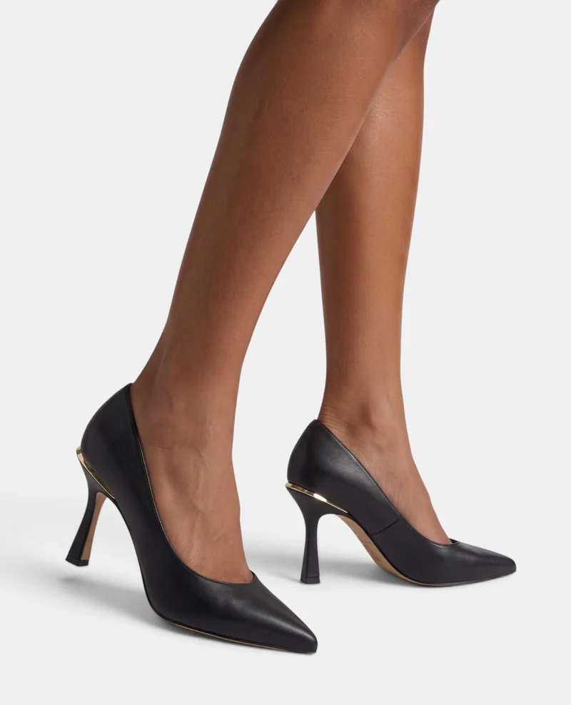 ZAPATO STILETTO DE PIEL