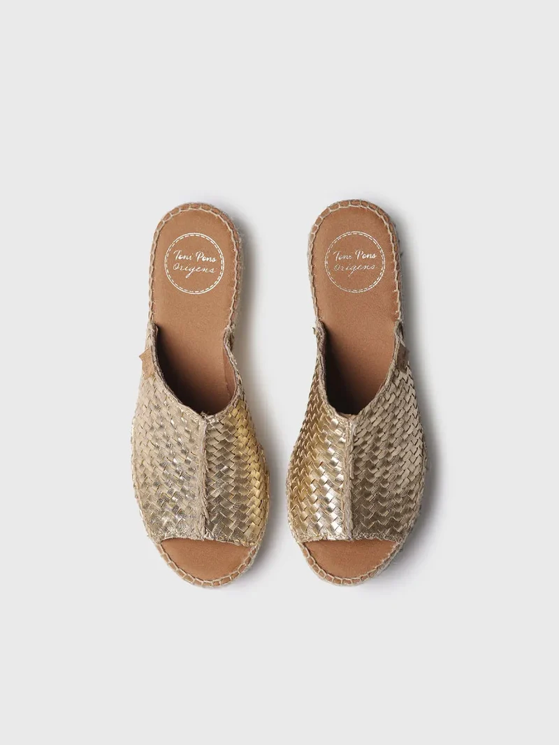 Alpargata de cuña estilo peep toe | ISOLDA