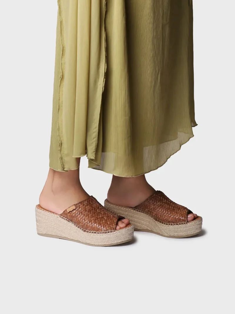 Alpargata de cuña estilo peep toe | ISOLDA