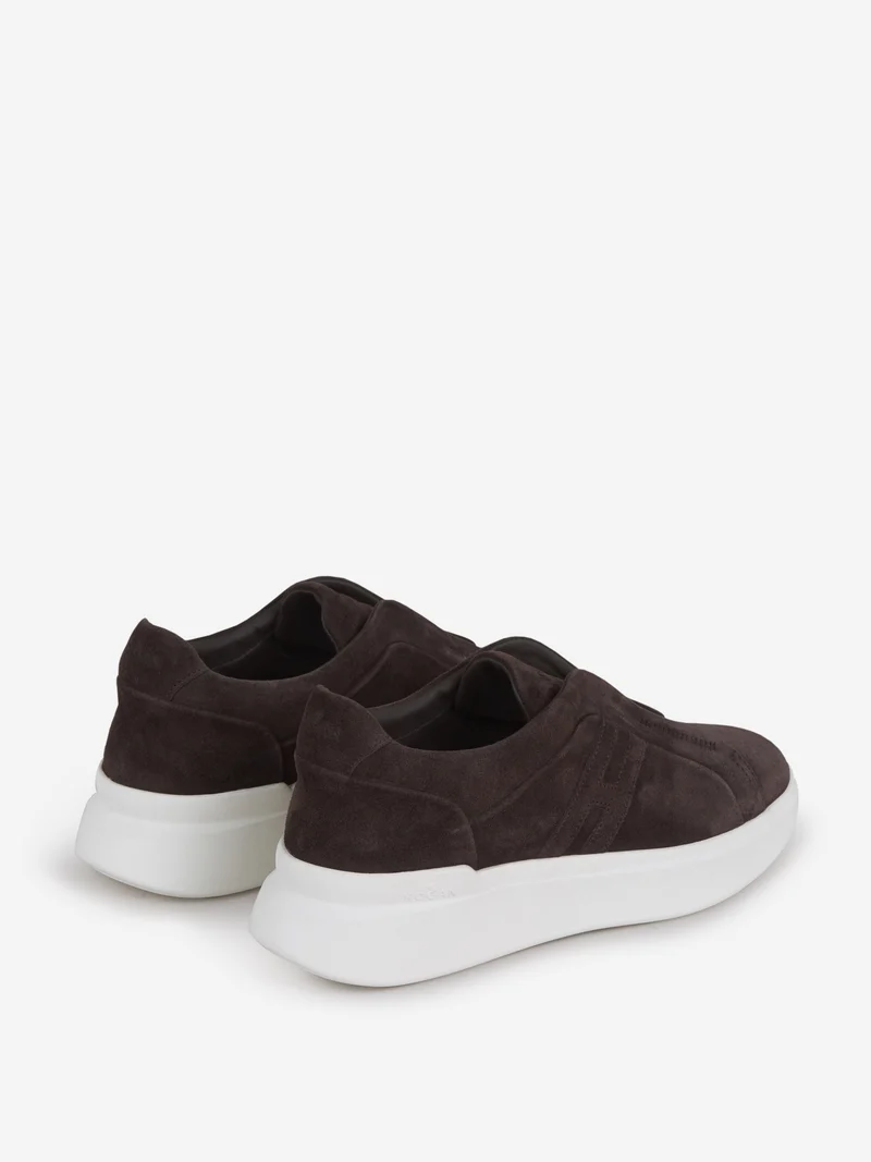 Sneakers H580