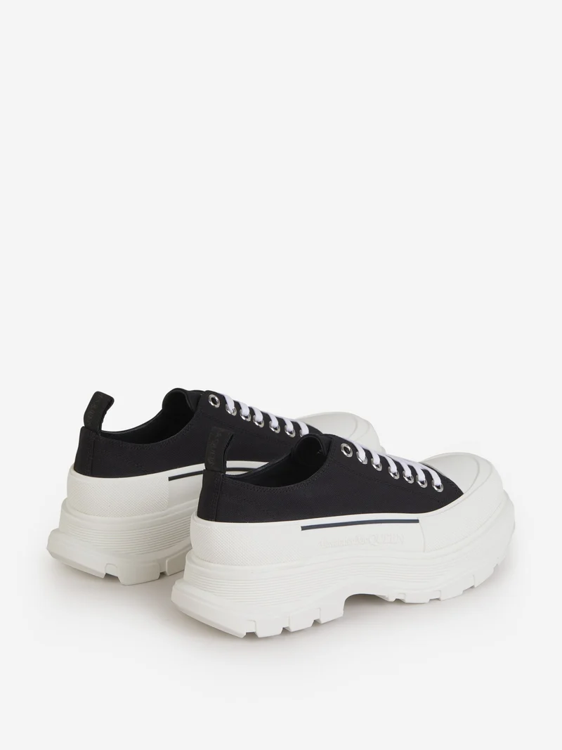 Sneakers Tread Slick